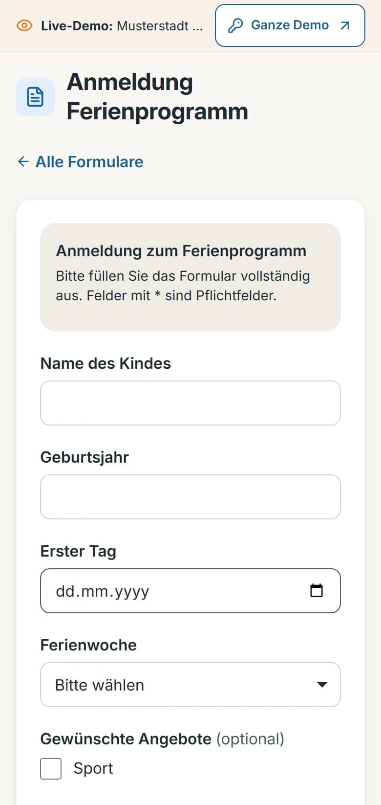 Formular „Anmeldung Ferienprogramm“ mit den Feldern Name des Kindes, Geburtsjahr, Erster Tag, Ferienwoche und gewünschte Angebote